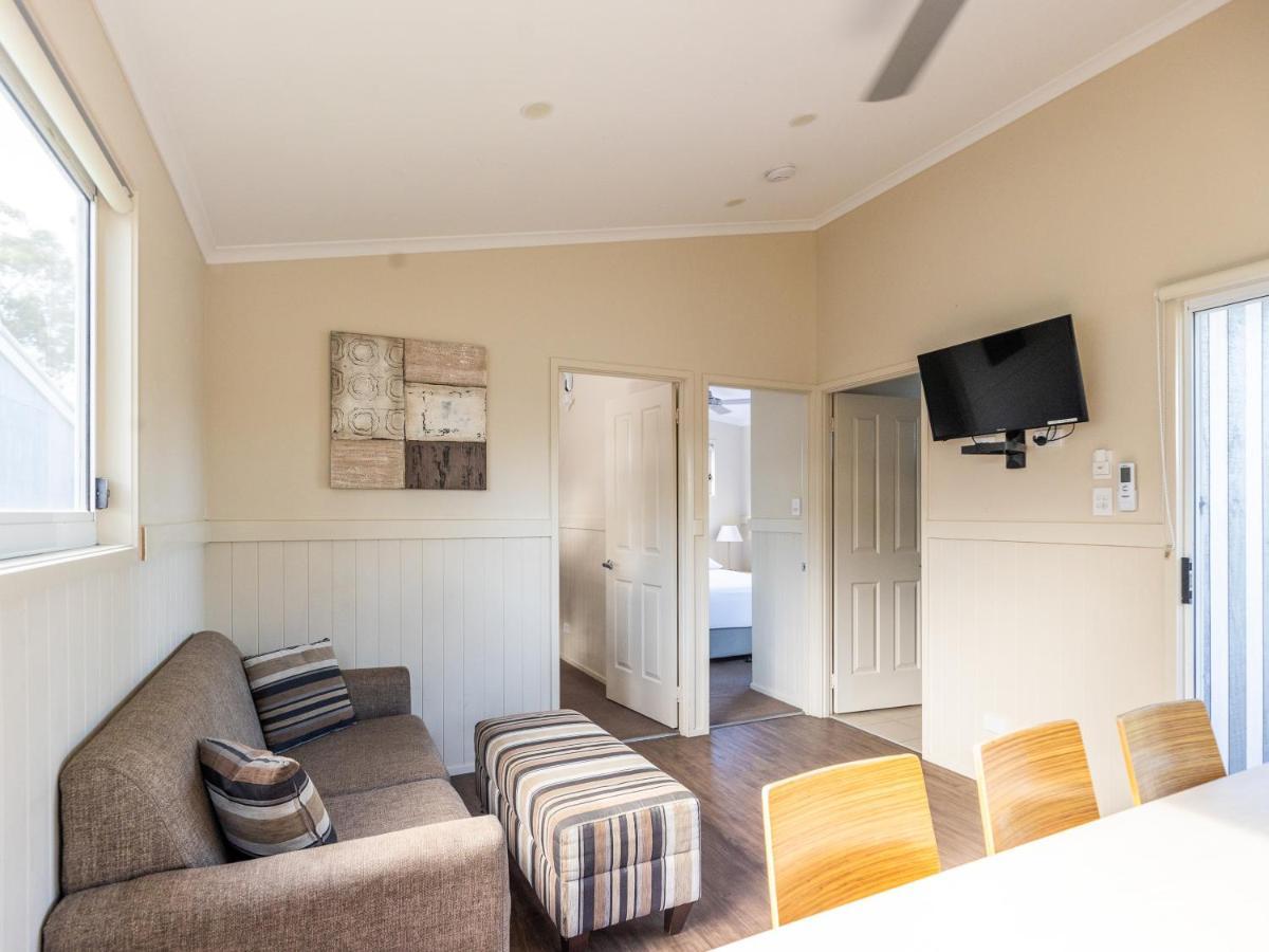 Nrma Treasure Island Holiday Resort Gold Coast Room photo