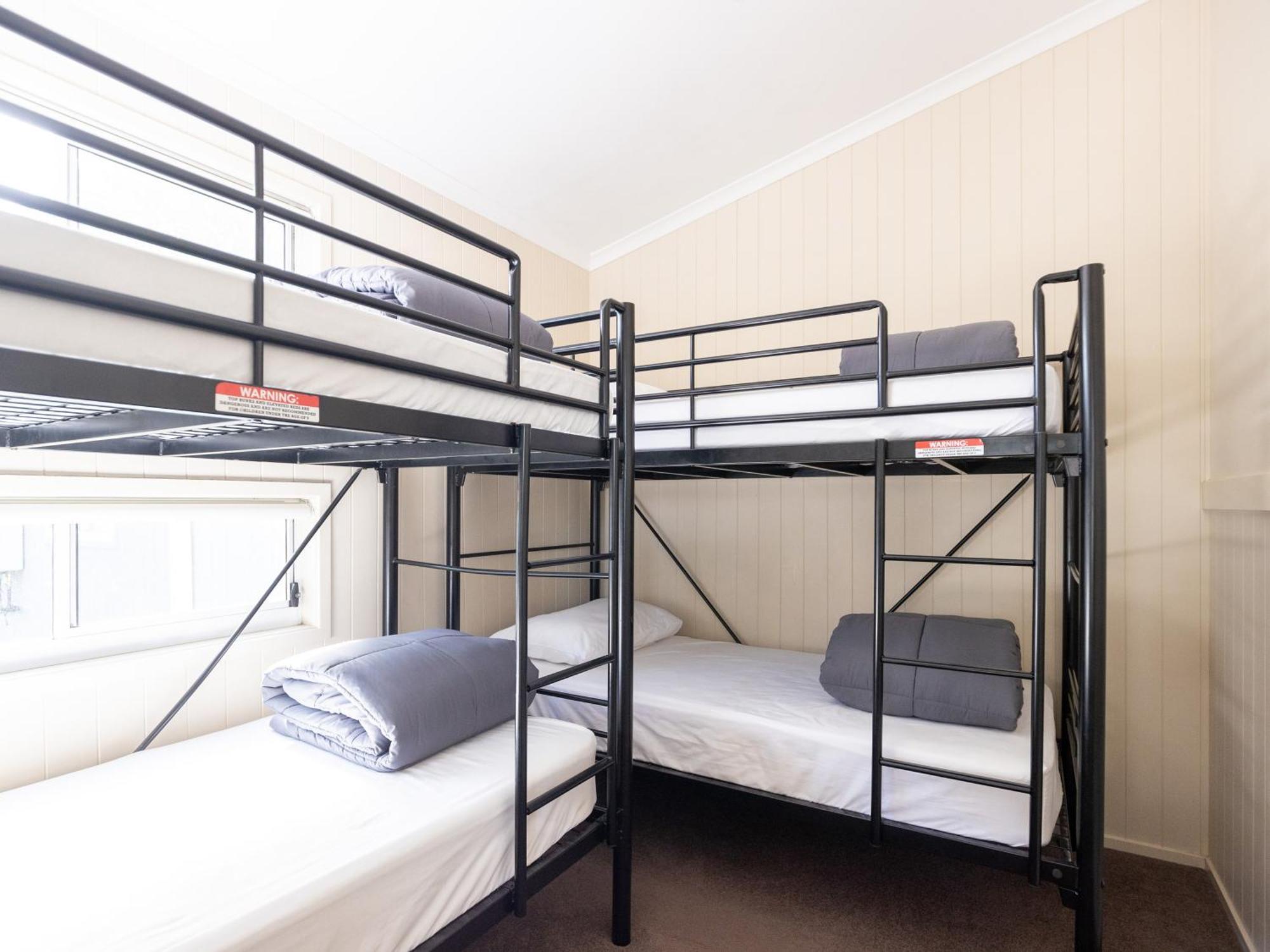 Nrma Treasure Island Holiday Resort Gold Coast Room photo